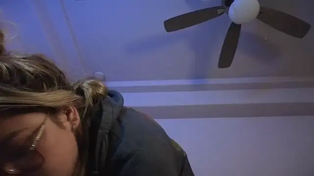 drizzypeach602 online show from January 2025 05:32:01 AM