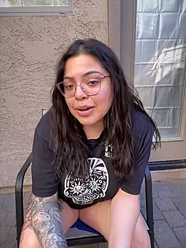 drizzypeach602 online show from March 2025 12:15:01 AM