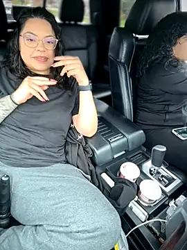 drizzypeach602 online show from November 2025 07:45:02 PM