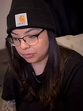 drizzypeach602 online show from February 2026 04:11:01 AM