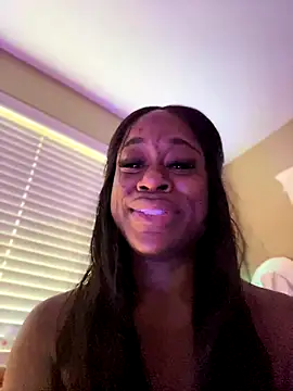 Snapshot of Tikalalin chatting on November 2025 03:55:01 PM Tikalalin online show from November 2025 03:55:01 PM