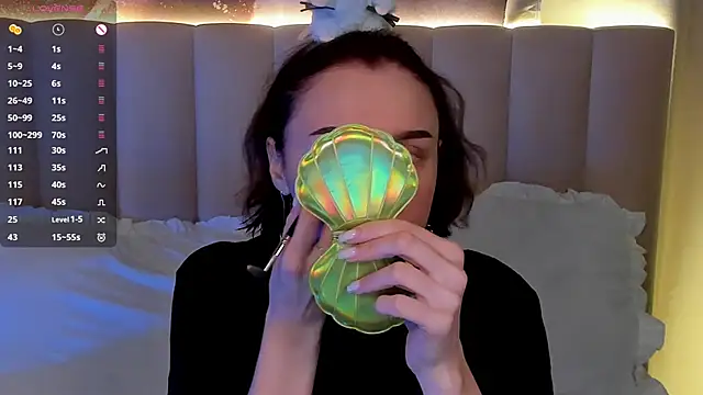 LianaFord online show from January 2026 02:50:01 AM