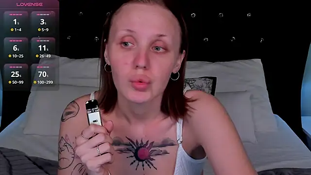 Snapshot of LianaFord chatting on May 2026 04:14:01 PM LianaFord online show from May 2026 04:14:01 PM