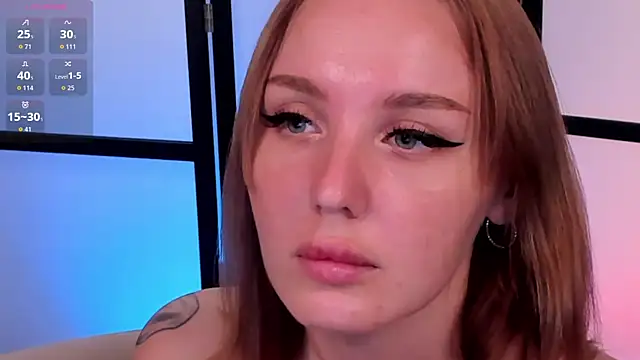 Snapshot of LianaFord chatting on June 2026 06:52:02 AM LianaFord online show from June 2026 06:52:02 AM