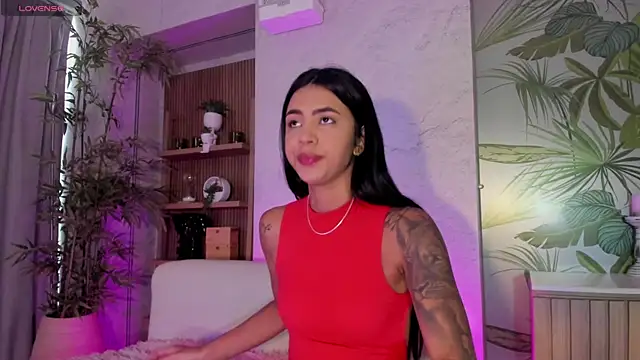Snapshot of AntonellaRossi chatting on April 2026 08:03:02 PM AntonellaRossi online show from April 2026 08:03:02 PM
