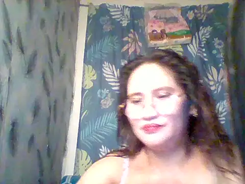 Snapshot of Amazing_Angel22 chatting on September 2025 06:18:02 PM Amazing Angel22 online show from September 2025 06:18:02 PM
