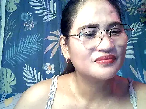 Snapshot of Amazing_Angel22 chatting on September 2025 03:54:01 AM Amazing Angel22 online show from September 2025 03:54:01 AM