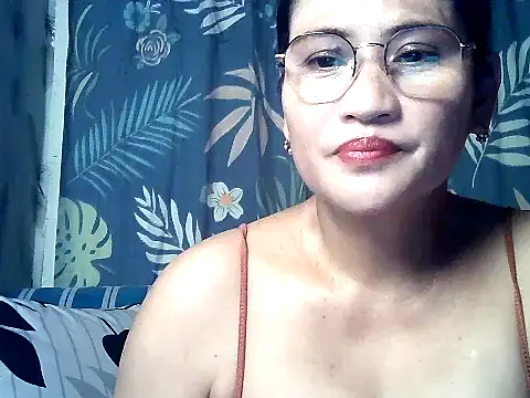 Snapshot of Amazing_Angel22 chatting on September 2025 05:38:02 PM Amazing Angel22 online show from September 2025 05:38:02 PM