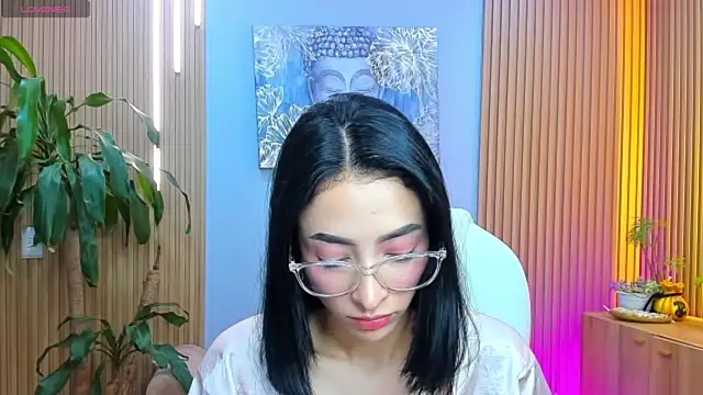 barbie scoth  online show from May 2026 09:41:02 PM