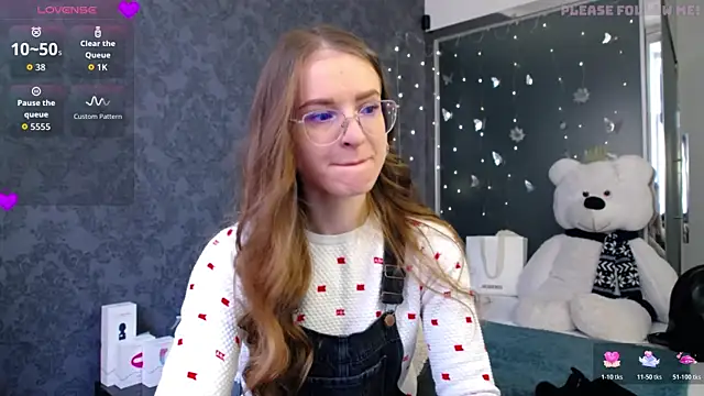 KateJonson online show from February 2026 09:56:01 AM