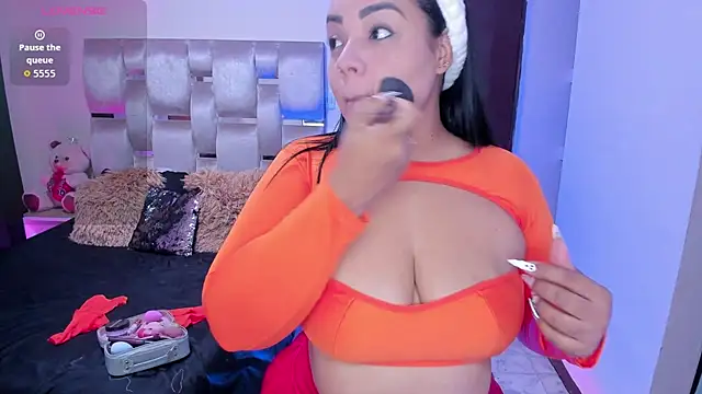 MelanyShayk online show from October 2025 08:21:02 PM