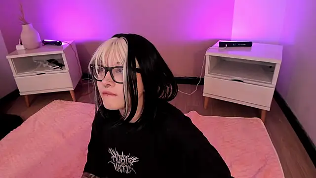  asami chieko  online show from January 2026 10:01:01 PM