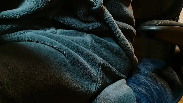 suedel65 online show from March 2025 04:15:02 AM