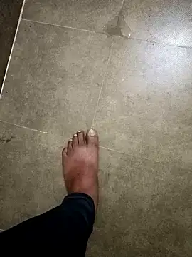 Desi Londa 143 online show from February 2025 05:57:02 PM