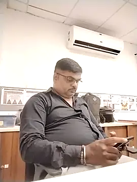 Desi Londa 143 online show from September 2025 04:02:02 AM