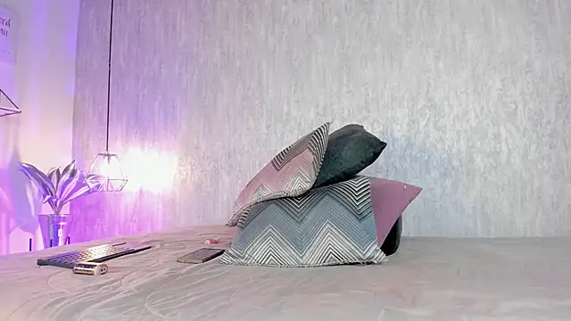 Eva Zc online show from September 2025 03:32:01 AM