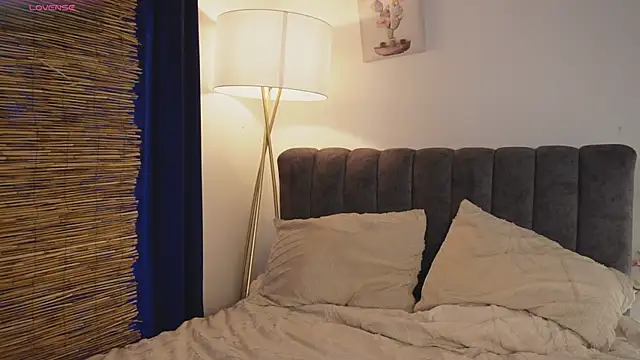bunnycuteshy online show from July 2026 12:55:01 PM
