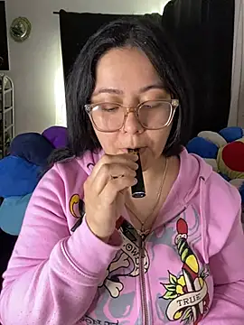 MsConejitaa online show from March 2025 05:37:01 PM