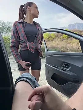 Nicoleevien online show from November 2025 11:31:02 AM