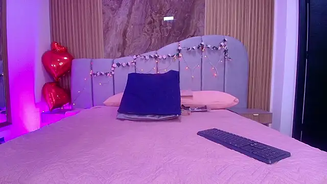 arletmss online show from March 2026 03:47:01 AM