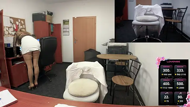 legsLONG online show from January 2025 07:42:01 AM