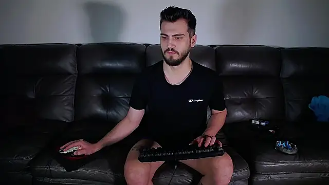 CrazyDom1 online show from March 2026 05:08:02 AM