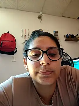 DanielleEvans  online show from February 2025 05:09:02 PM