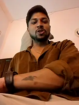  IRRESISTIBLE  online show from April 2026 04:55:01 PM