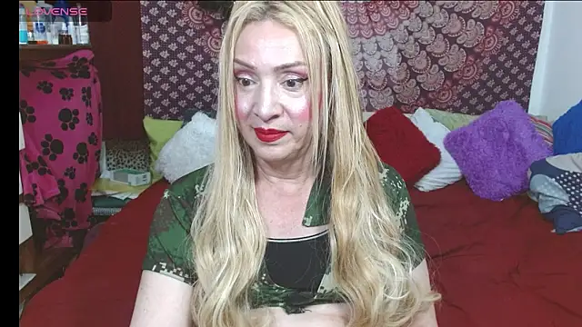 elena evans online show from March 2026 08:50:01 PM