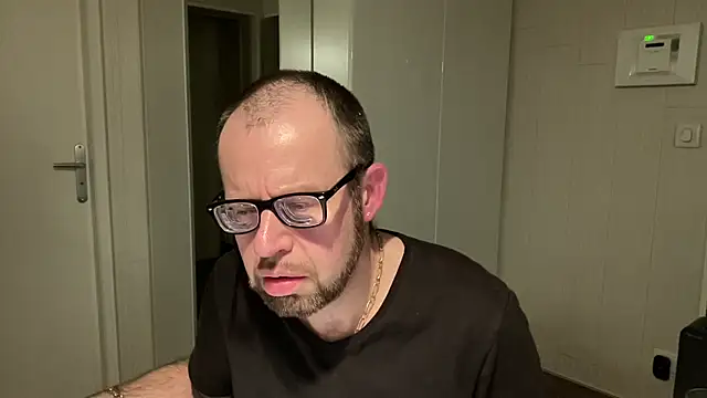 FABIOGLASSES online show from January 2026 09:16:02 PM