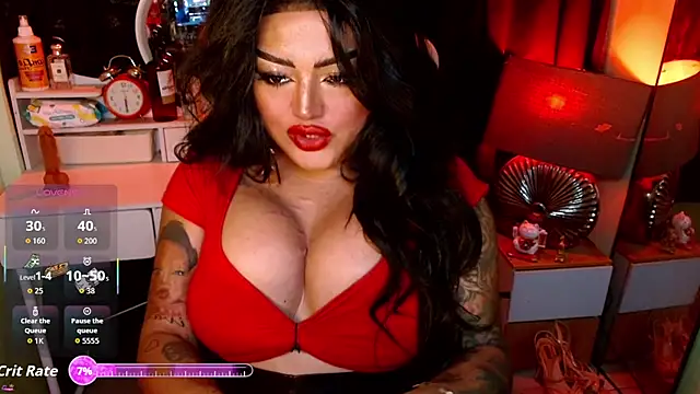 Snapshot of TiffanyWolf chatting on May 2026 01:17:02 PM TiffanyWolf online show from May 2026 01:17:02 PM