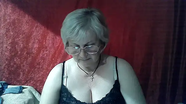Gina Marlyn online show from April 2026 07:58:02 PM