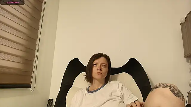 Arya starrk online show from April 2026 02:18:02 PM