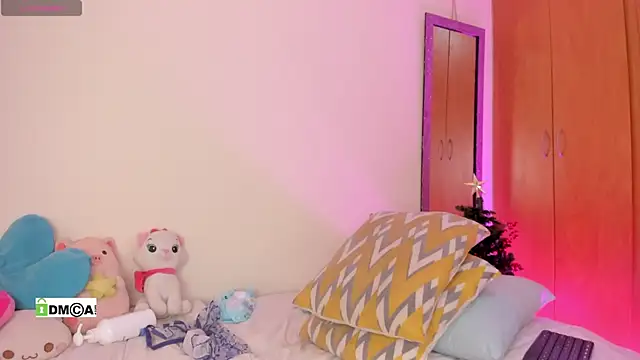 olivia  s online show from January 2025 03:50:02 AM