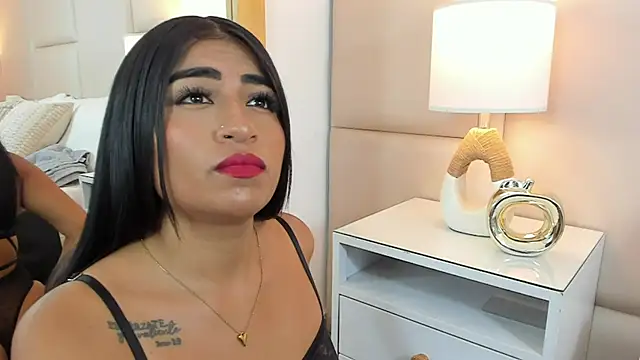 AntoniaRoss  online show from November 2025 02:16:02 PM