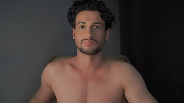 Snapshot of Keen___Luckystrike chatting on December 2024 07:41:01 AM Keen Luckystrike online show from December 2024 07:41:01 AM