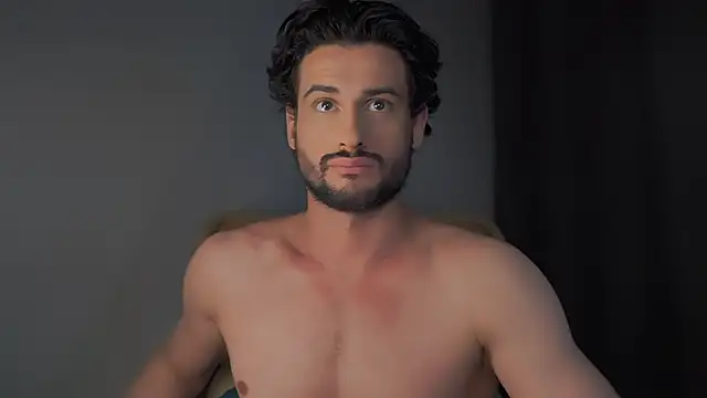 Snapshot of Keen___Luckystrike chatting on December 2024 12:05:02 AM Keen Luckystrike online show from December 2024 12:05:02 AM