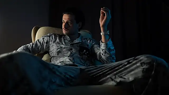 Snapshot of Keen___Luckystrike chatting on February 2025 10:01:01 PM Keen Luckystrike online show from February 2025 10:01:01 PM