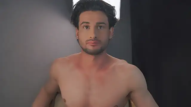 Snapshot of Keen___Luckystrike chatting on February 2025 10:10:01 PM Keen Luckystrike online show from February 2025 10:10:01 PM