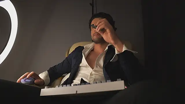 Snapshot of Keen___Luckystrike chatting on March 2025 09:01:01 PM Keen Luckystrike online show from March 2025 09:01:01 PM