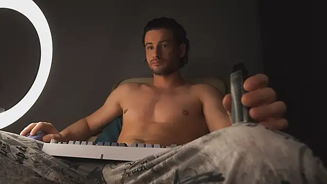 Snapshot of Keen___Luckystrike chatting on March 2025 12:44:01 AM Keen Luckystrike online show from March 2025 12:44:01 AM