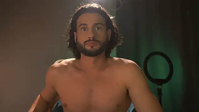 Snapshot of Keen___Luckystrike chatting on October 2025 01:31:01 PM Keen Luckystrike online show from October 2025 01:31:01 PM