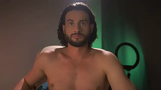 Snapshot of Keen___Luckystrike chatting on October 2025 01:41:01 PM Keen Luckystrike online show from October 2025 01:41:01 PM