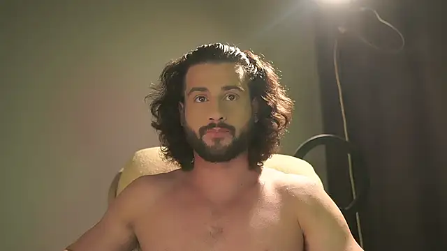 Snapshot of Keen___Luckystrike chatting on November 2025 09:37:02 PM Keen Luckystrike online show from November 2025 09:37:02 PM