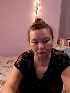 Snapshot of Lusi-777 chatting on December 2024 02:10:02 PM Lusi-777 online show from December 2024 02:10:02 PM