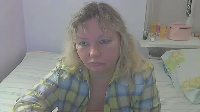 Snapshot of Lusi-777 chatting on October 2025 04:08:01 PM Lusi-777 online show from October 2025 04:08:01 PM