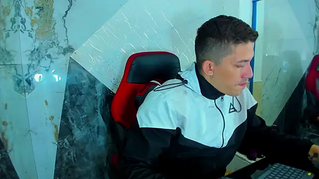 yeckodream online show from November 2025 07:11:02 AM