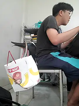 Snapshot of ksshp9502 chatting on September 2025 05:33:01 AM ksshp9502 online show from September 2025 05:33:01 AM