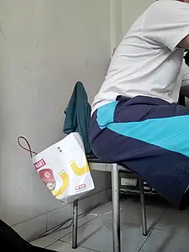 Snapshot of ksshp9502 chatting on October 2025 06:34:01 AM ksshp9502 online show from October 2025 06:34:01 AM