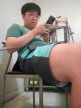 Snapshot of ksshp9502 chatting on November 2025 02:39:02 PM ksshp9502 online show from November 2025 02:39:02 PM